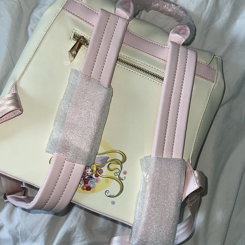 Boxlunch Sailor Moon Backpack - image 7